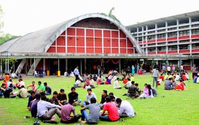 ঢাবি'র টয়লেট সমাচার